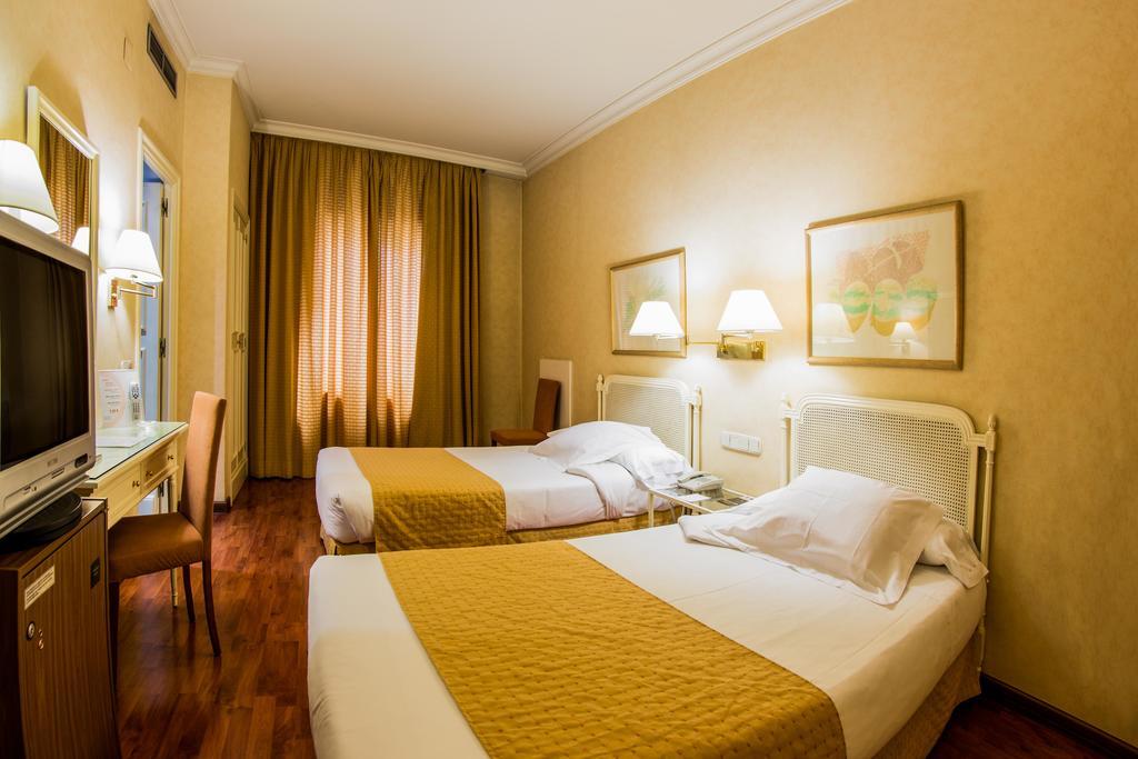 Hotel Arosa Madryt Zewnętrze zdjęcie