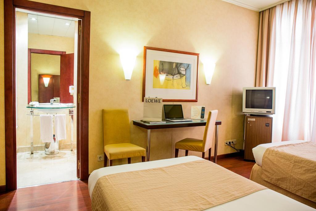 Hotel Arosa Madryt Zewnętrze zdjęcie