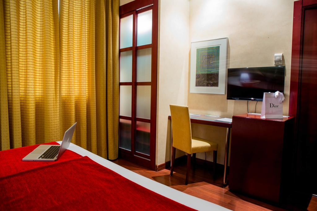 Hotel Arosa Madryt Pokój zdjęcie